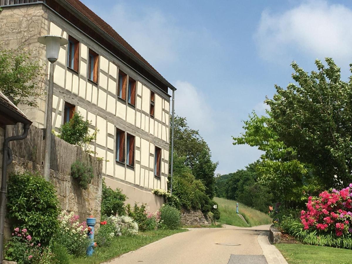 Rose Cottage Im Romantischen Taubertal Adelshofen  Bagian luar foto