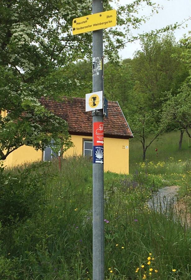 Rose Cottage Im Romantischen Taubertal Adelshofen  Bagian luar foto